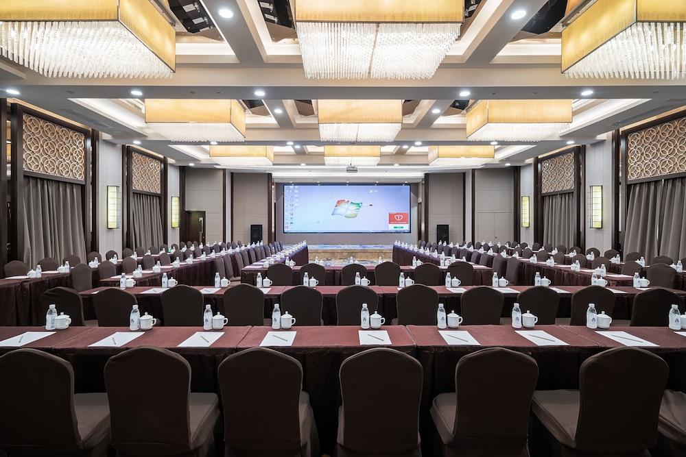 Minshan Lhasa Grand Hotel Chengdu Esterno foto
