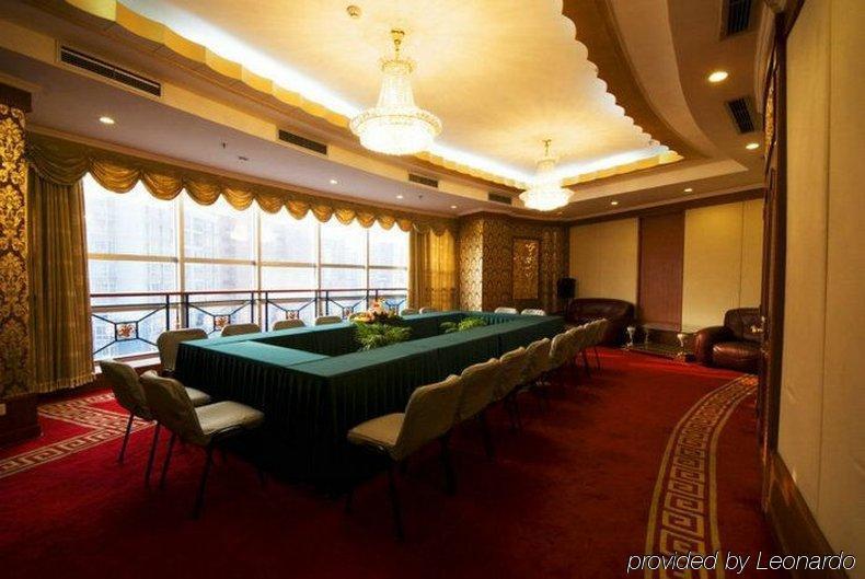 Minshan Lhasa Grand Hotel Chengdu Servizi foto